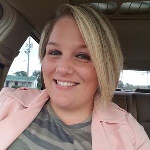 Meet your Posher, Brittany!